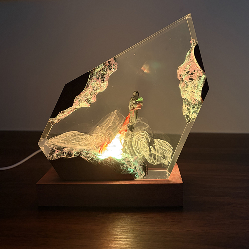โคมไฟตั้งโต๊ะเรซิ่นรูปทรงอนิเม - Lighting Decor Wedding บทวิจารณ์และราคา